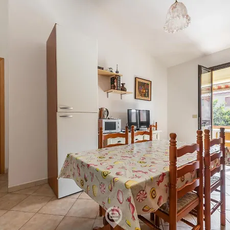 Appartamento Fiorito Putzu Idu Buitenkant foto